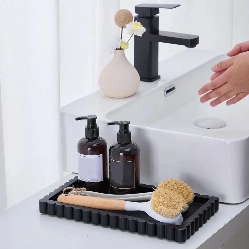 Elegante Vassoio Portacandele in Silicone Lavabile, Vassoio Decorativo Ondulato Quadrato Multiuso, Espositore per Gioielli e Oggetti Vari