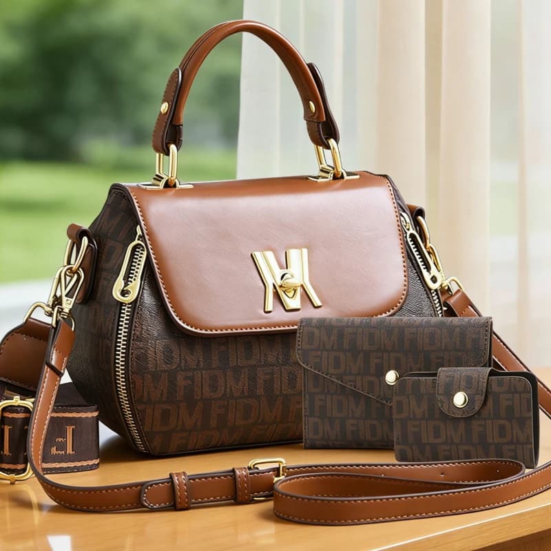 An elegant and sophisticated 3-piece women's handbag set. Stylish apple-shaped bags with premium letter prints that go with any