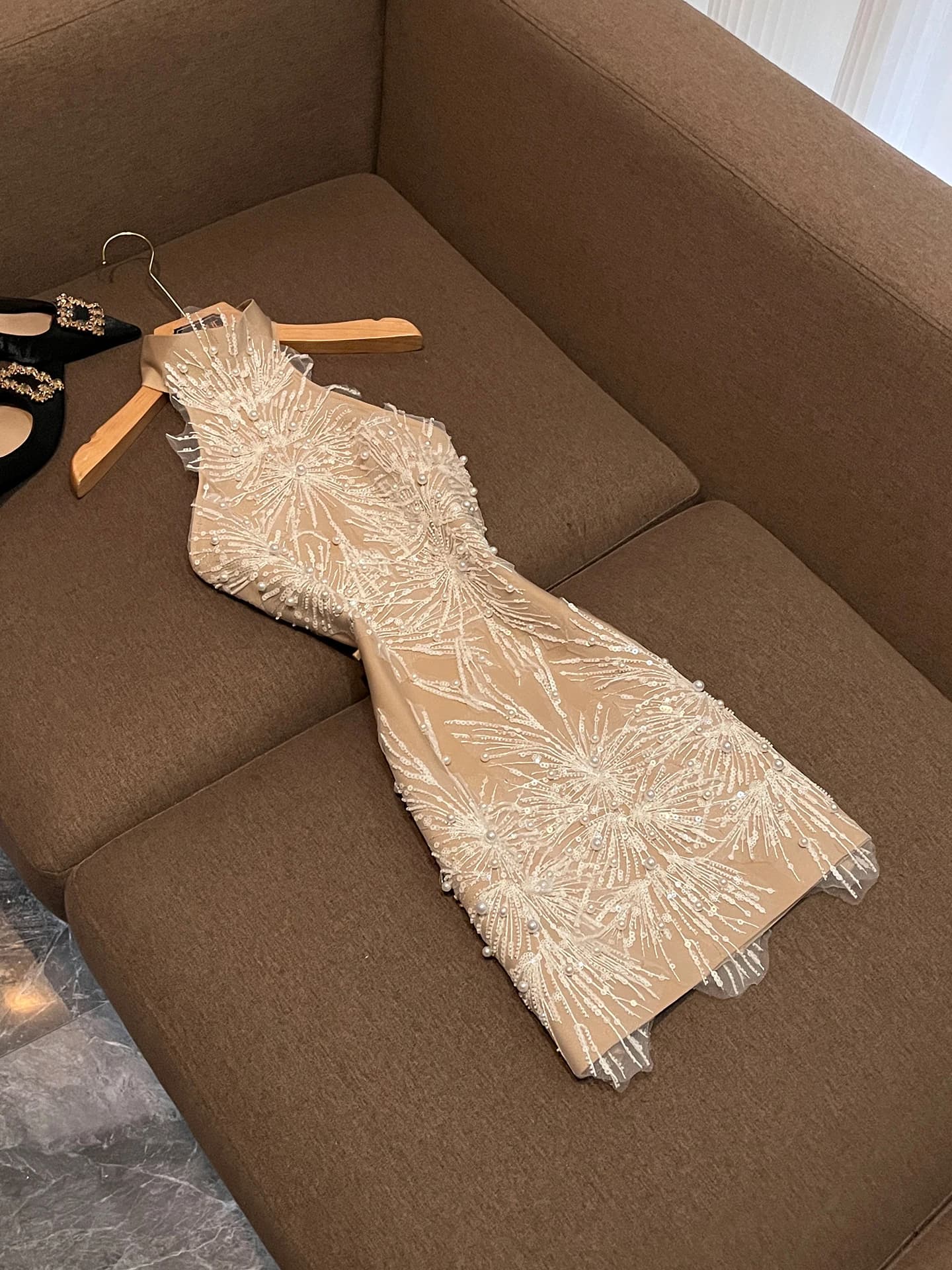 Abito estivo da donna senza maniche con ricami elaborati, stile francese, gonna elegante snellente, abito da ballo con cerniera posteriore