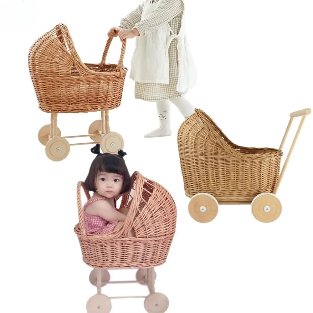 Passeggino giocattolo fatto a mano per cestino portaoggetti per bambole Decorazione della stanza dei bambini Bambole in vimini Carrozzina Giocattolo per bambini Passeggino in rattan