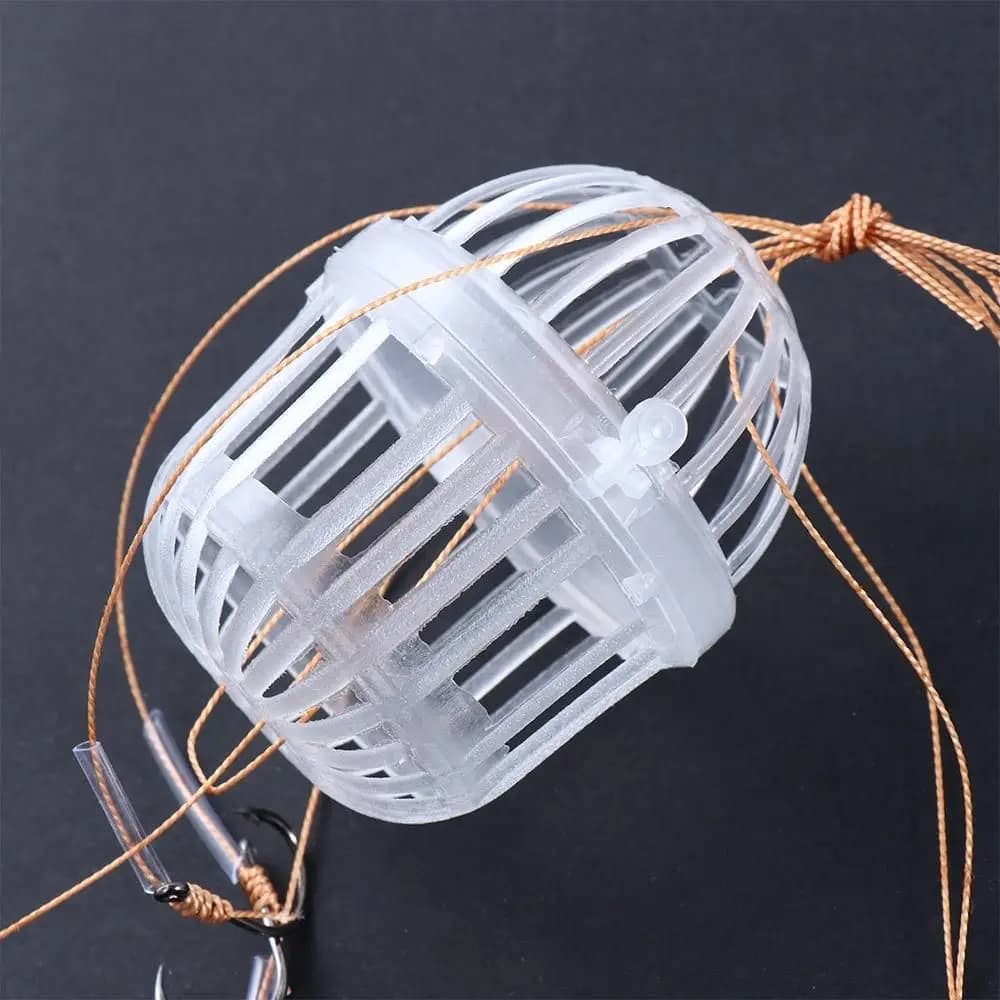 Sea Box Hook Explosion Fishing Beam Basket with six robust spherical equipment tools for carbon steel plastic carp