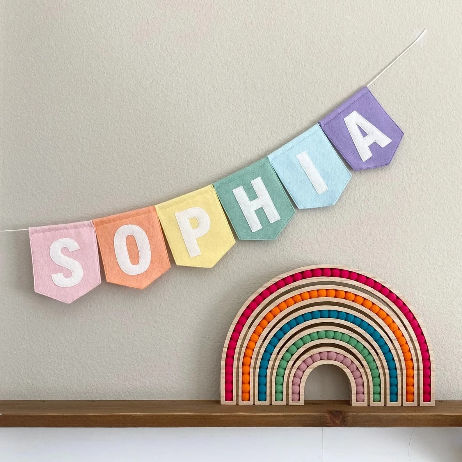 Striscione di lettere in feltro personalizzato, ghirlanda con nome del bambino, insegna personalizzata in feltro, decorazione da parete per cameretta, striscione in feltro per decorazione cameretta bambini