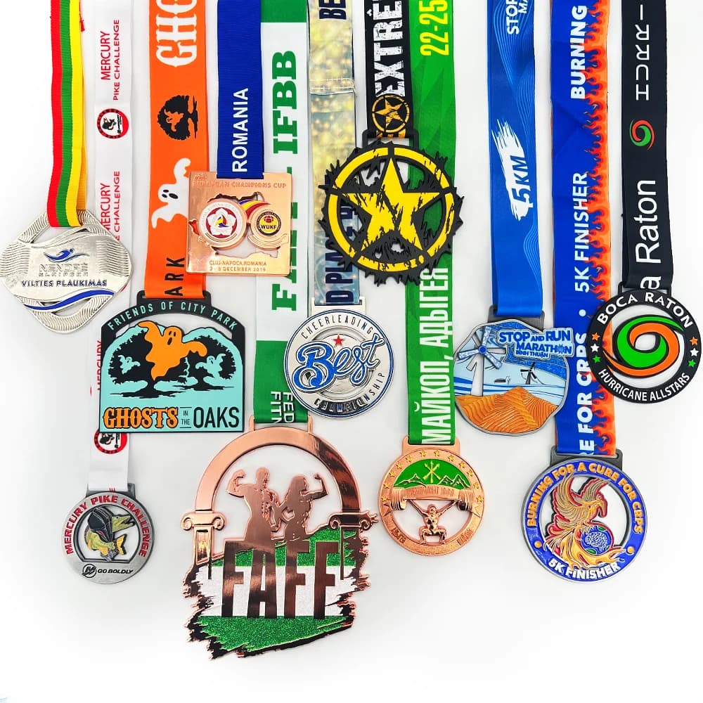 Custom metal medals for marathon, swimming, cycling, taekwondo, karate, football, basketball, sports competitions