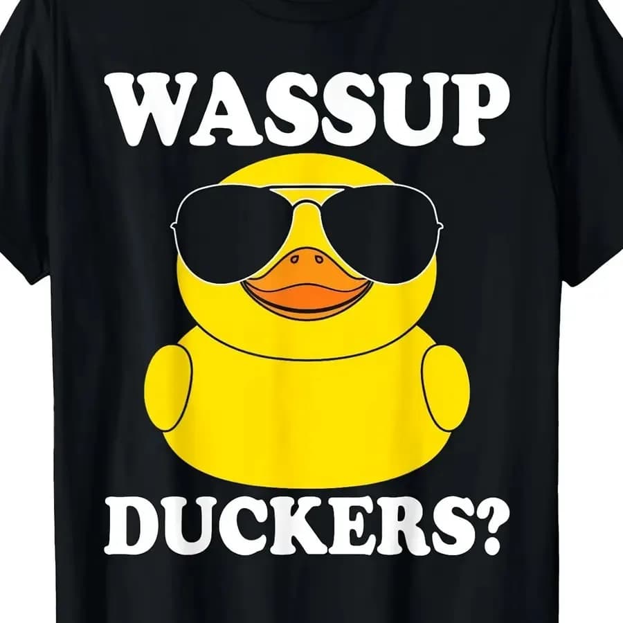 【Nuovo Arrivo】Divertente "Wassup Duckers?" T-shirt con anatra di gomma con occhiali da sole, divertente maglietta casual in cotone a maniche corte
