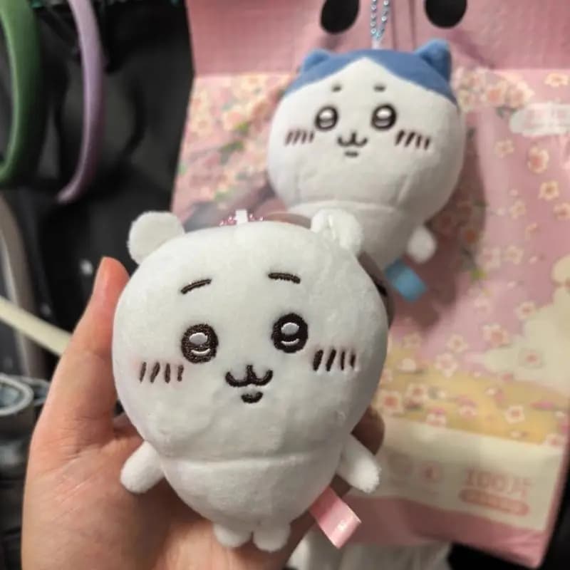 Peluche Anime Chiikawa da 10 cm, Portachiavi Peluche Kawaii Usachi, Ciondolo Peluche Hachiware, Ornamenti Carini per Zaini, Giocattoli Regalo