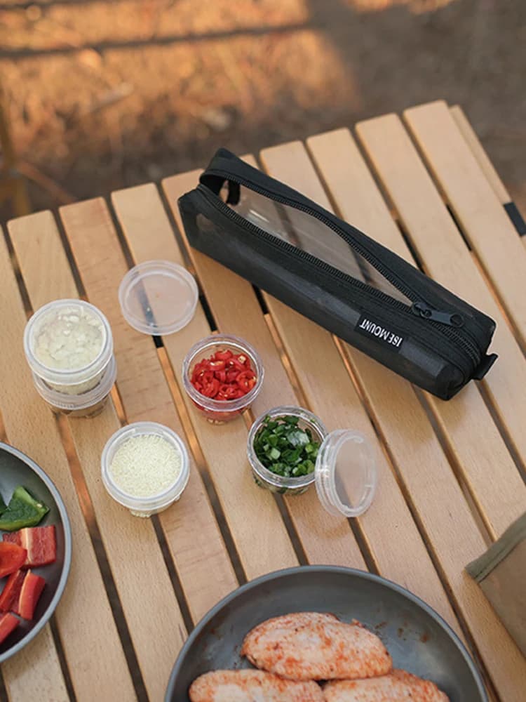 Set di Spezie da Escursionismo con 5 Bottiglie, Contenitore Portatile per Spezie da Viaggio, Borsa per Conservazione Spezie per Picnic, Cucina e Barbecue