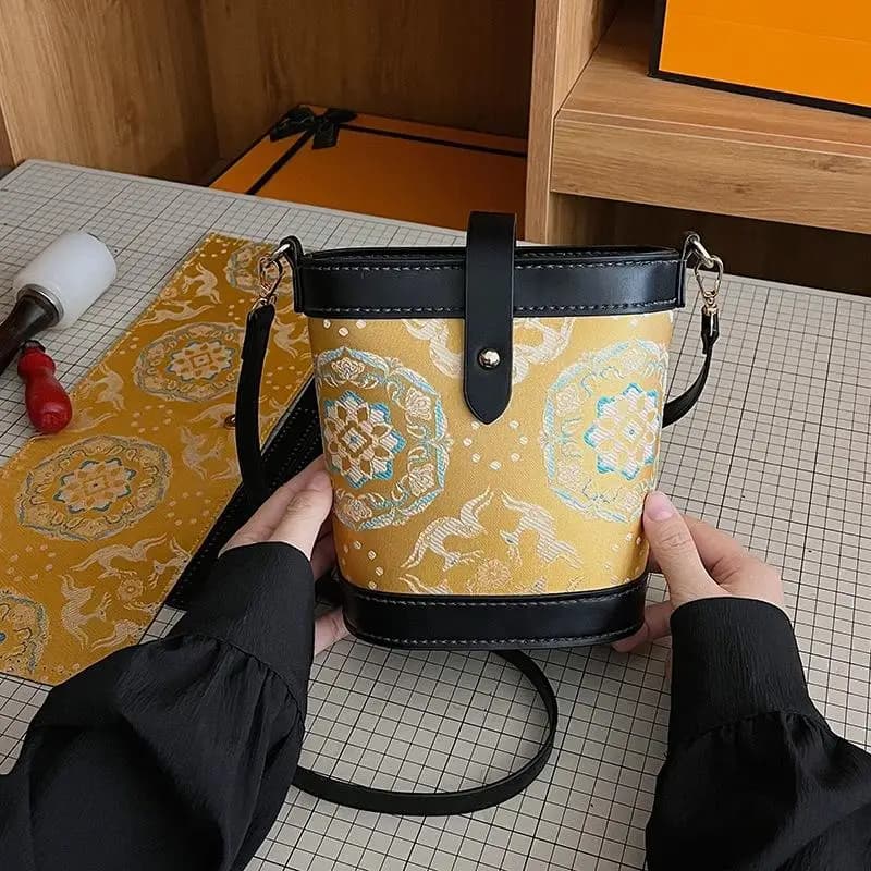 DIY Knitted Bag - Pink Vintage Pattern Shoulder Bag With Slanted Strap, PU Leather Silk Scarf Bucket Bag