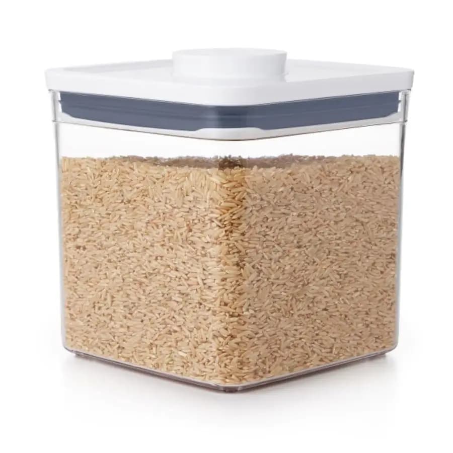 Contenitore Ermetico Good Grips POP, Grande Quadrato Corto da 2,8 Qt, Ideale per 5 Libbre di Zucchero, Biscotti o Cracker