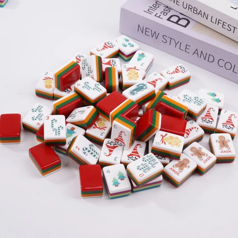 New Christmas Mahjong Tiles 160pcs 4-Layer Acrylic Engraved American Mahjong Set Luxury Mah Jongg Tiles for Family Club Game