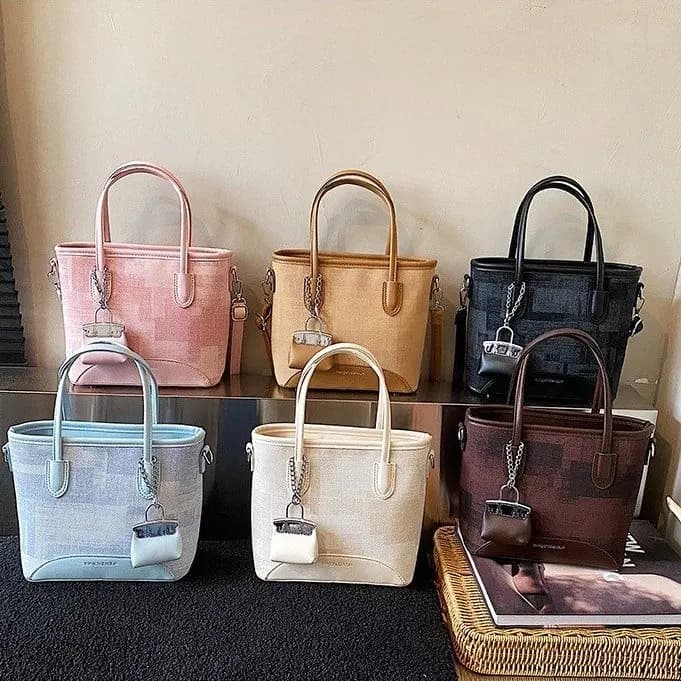 Borse fasciatoio in pelle vintage classiche di marca di lusso per donna, eleganti borse a tracolla minimaliste di design a grande capacità.