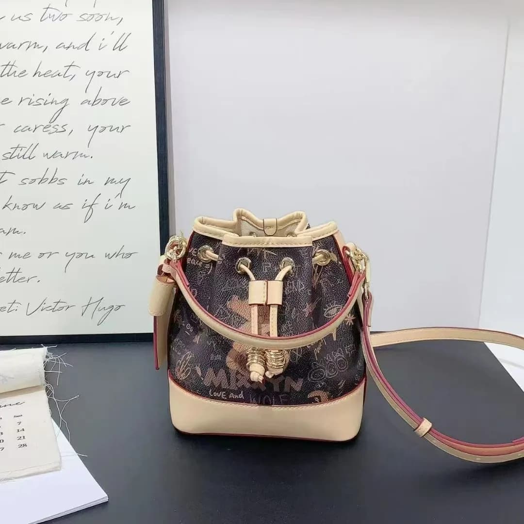 Borse per Pannolini Eleganti e Casual con Logo a Lettere, Migliore Borsa a Tracolla Superstar Show per Donne, Design di Lusso in Pelle