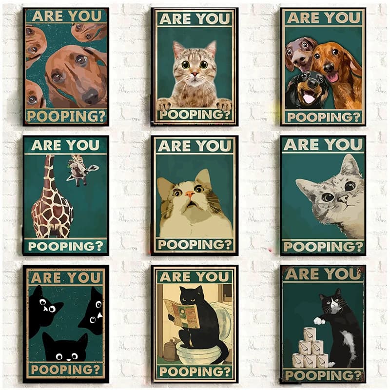 Poster Divertente 'Gli Animali (Cane e Gatto) Stanno Faiendo il Bagno?' Stampa su Tela, Quadro Decorativo per Bagno e Casa