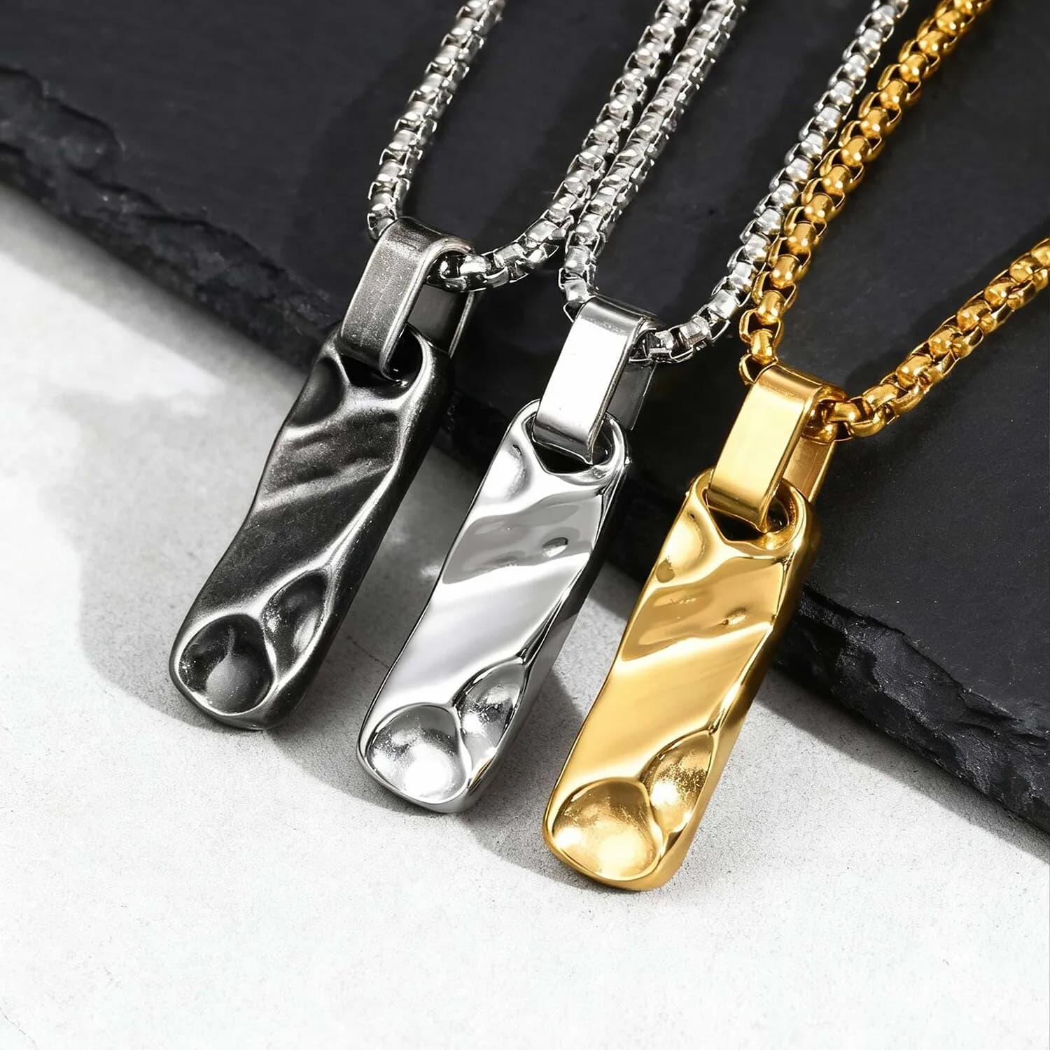 Collane con ciondolo Dogtag piccole per uomini e ragazzi, collare con targhetta per cani militare con texture martellata vintage in acciaio inossidabile