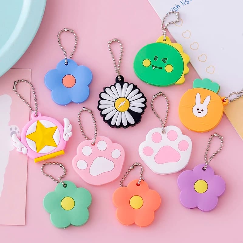 2pcs/set Creative Paw Key Cover Cute Silicone Key Chains Women Funny Dinosaur Key Holder Caps Child Gift Cute Key Covers 2023