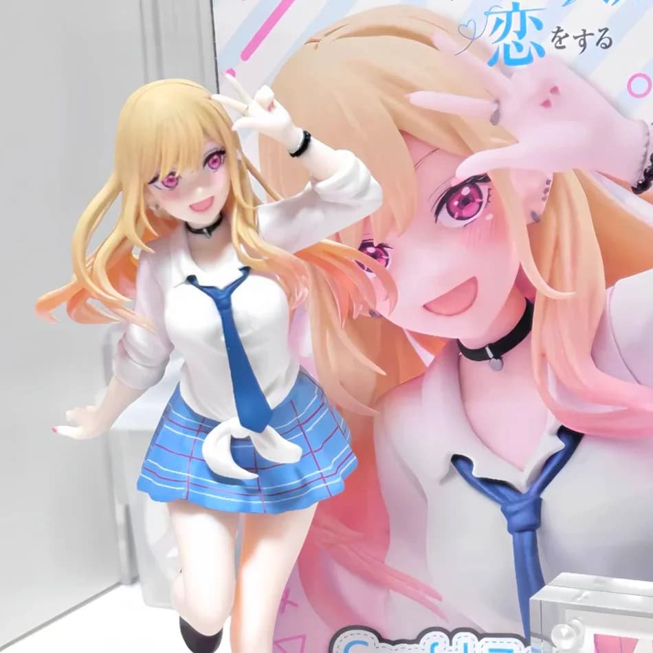 Figura Anime My Dress Up Darling Kitagawa Marin 18CM, Modello in Piedi con Uniforme Scolastica, Giocattolo Regalo, Action Figure in PVC per Bambini
