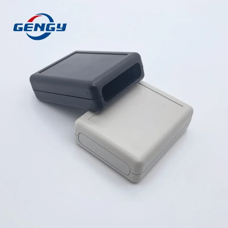 Custodia custodia scatola di plastica 90x70x28mm progetto di circuito stampato scatole di giunzione elettroniche fai da te con viti 1 pz