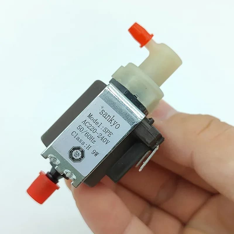 Pompa di Aspirazione Elettromagnetica a Pistone AC 220V-240V 9W per Ferro da Stiro, Scopa a Vapore, Stiratore Verticale, Macchina per Caffè