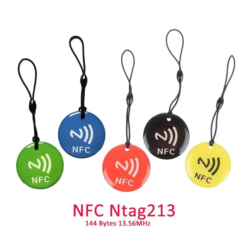 10pcs Ntag213 NFC Tag Lable Token con corda RFID 13.56MHz 144 byte ISO14443A scheda epossidica diametro 35mm per tutti i telefoni abilitati NFC