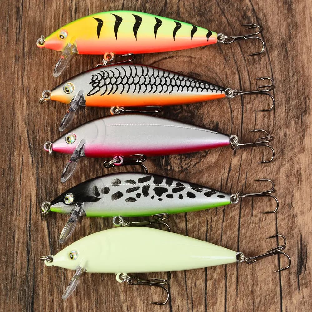 5 Minnow type sinking artificial baits for launch fishing, ideal for Crankbait and Jerkbait rigid