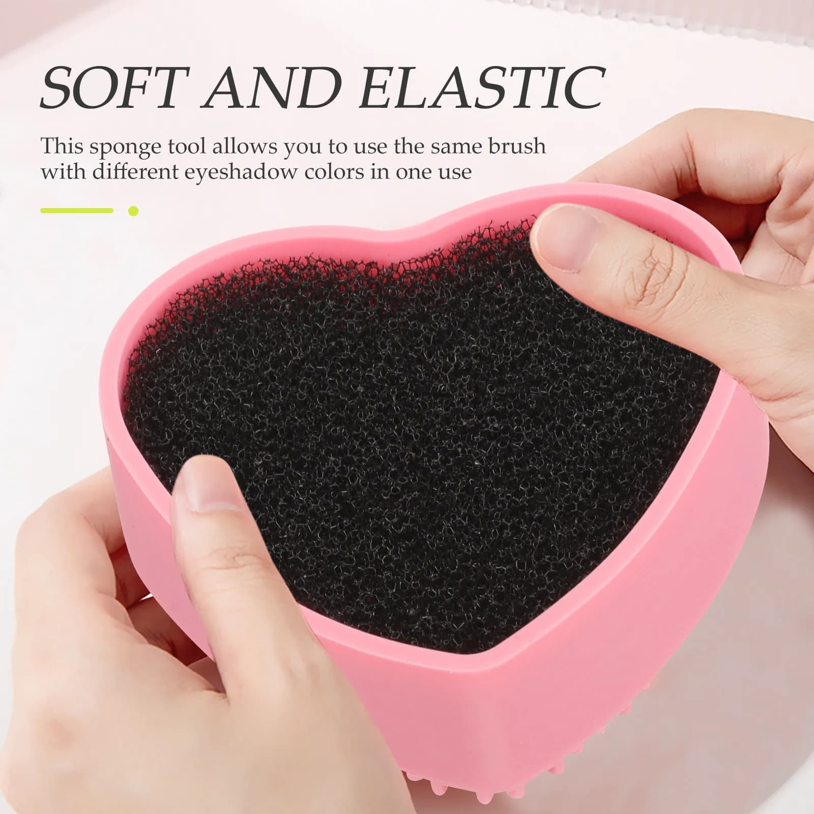 Black Silicone Eye Shadow Brush Cleaning Box Heart Shape Quick Clean Makeup Sponge Reusable Washable Portable Tool