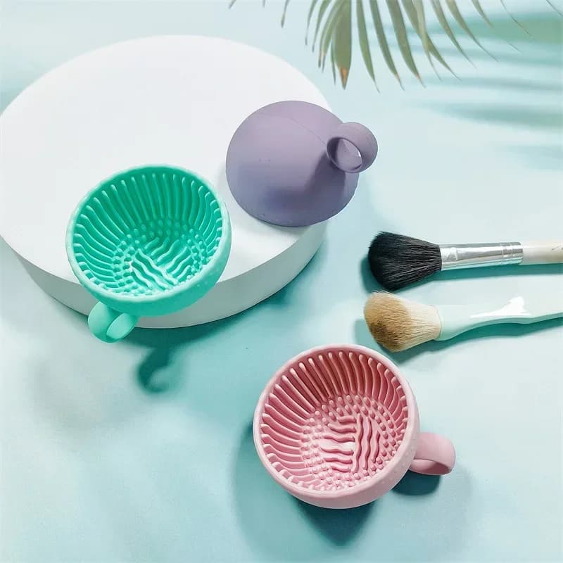Scatola per la pulizia dei pennelli da trucco in silicone morbido, pieghevole, con tappetino per la pulizia e scrubber, per pennelli da ombretto, pennelli da trucco e applicatori di polvere
