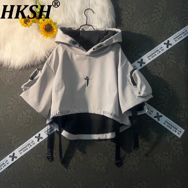 HKSH Spring Autumn New Men Tide Dark Waistcoat Safari Style Half-Cape Vest Ribbons Short-Sleeve Trendy Fit Women Hooded HK26711