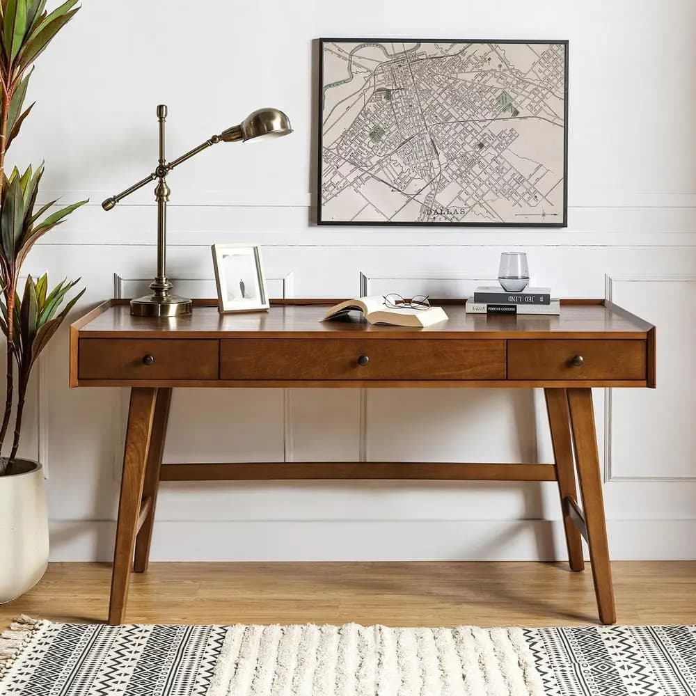Elegante Scrivania in Noce con 3 Cassetti, Gambe in Legno Massello, Stazione di Ricarica e Gestione Cavi per Ufficio Domestico, Camera da Letto, Li