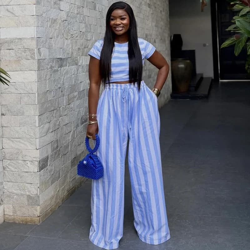 Nuovo completo da donna in stile africano a due pezzi con top corto a righe stampato e pantaloni larghi a gamba larga