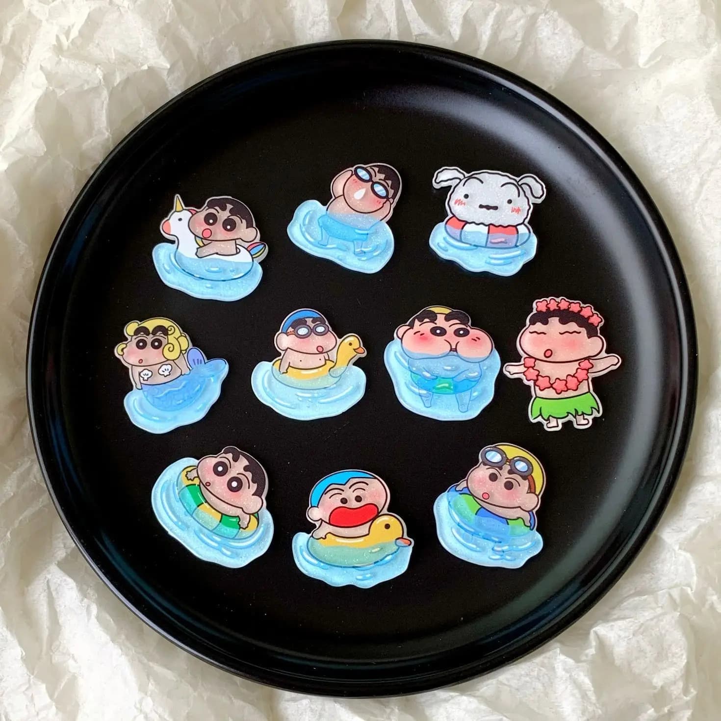 Crayon Shin-chan resin accessory fan water cup shoe buckle phone case DIY 3D decorative stickers fun cartoon decorations