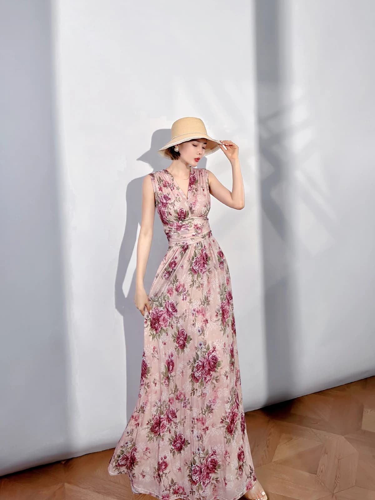 Elegante Abito Estivo XULU Originale a Vita Alta in Seta Stampata, Senza Maniche, Scollo a V, Stile Vacanza, in Tessuto di Poliestere