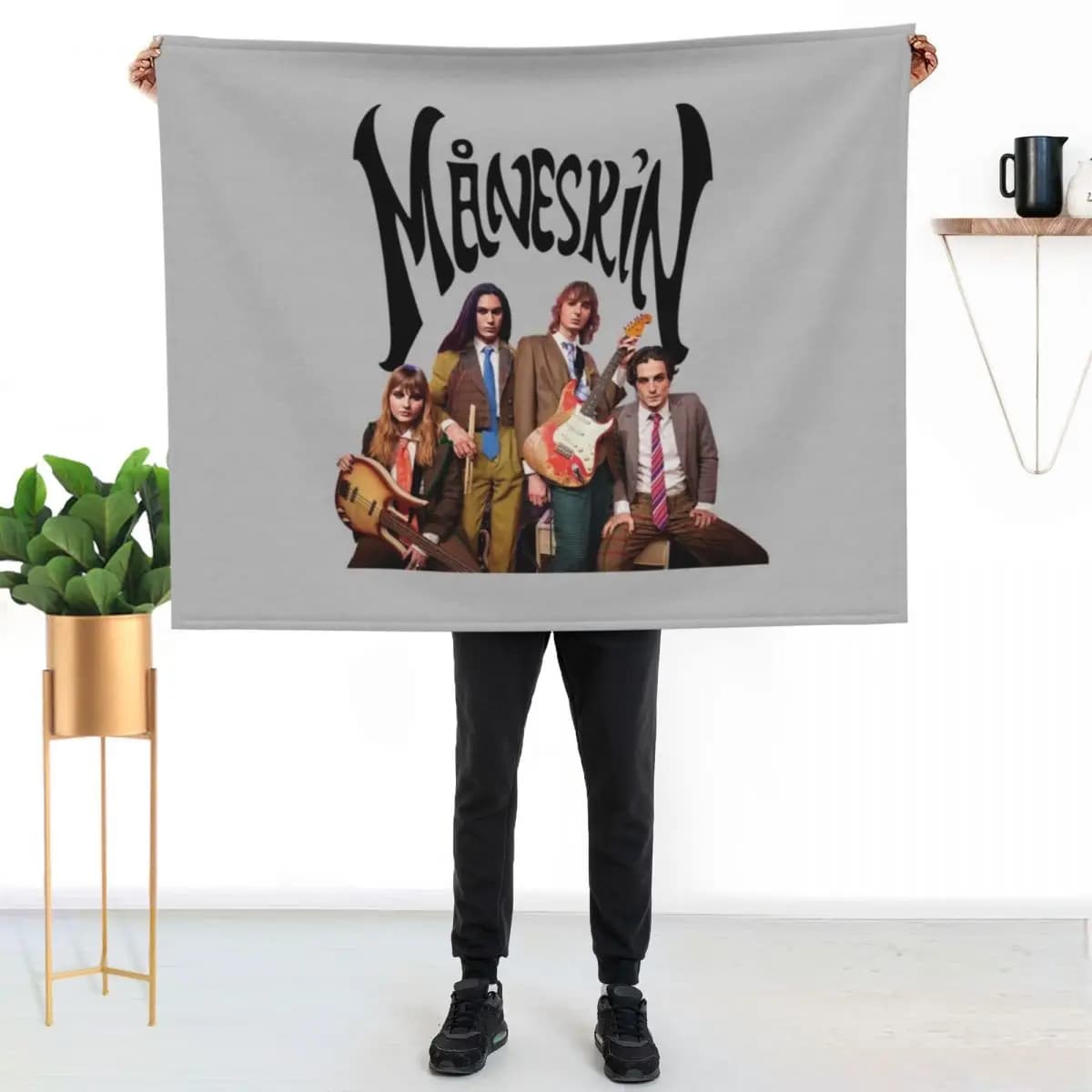 Rock band M?neskin Maneskin 2