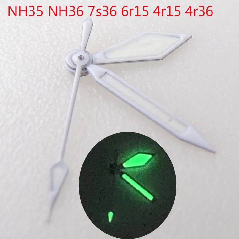 Mano dell'orologio bianco per NH35 NH36 7 s36 7 s25 7 s35 6 r15 4 r15 4 r35 4 r36 aghi luminosi per parti dell'orologio SKX puntatore a freccia larga