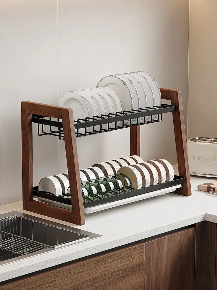 Cooking dishes in walnut Scarico portaoggetti Antique countertops Stoves Plates Knives Bacchette Scaffali for condiments