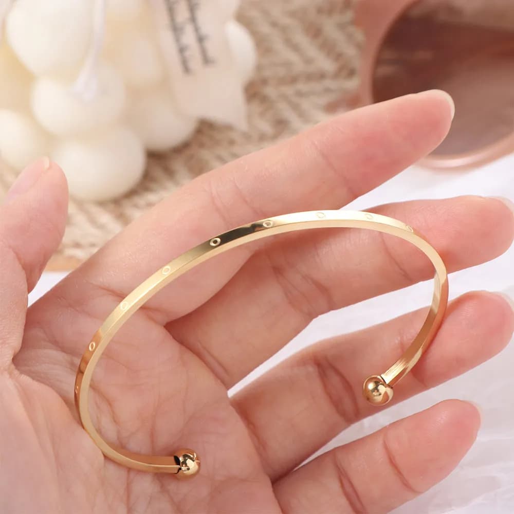 Non Fading Women Jewelry Light Luxury Bracelet High-end Fashion Hand Jewelry Bangle Shine Surface Elegant Hand Ornament Party
