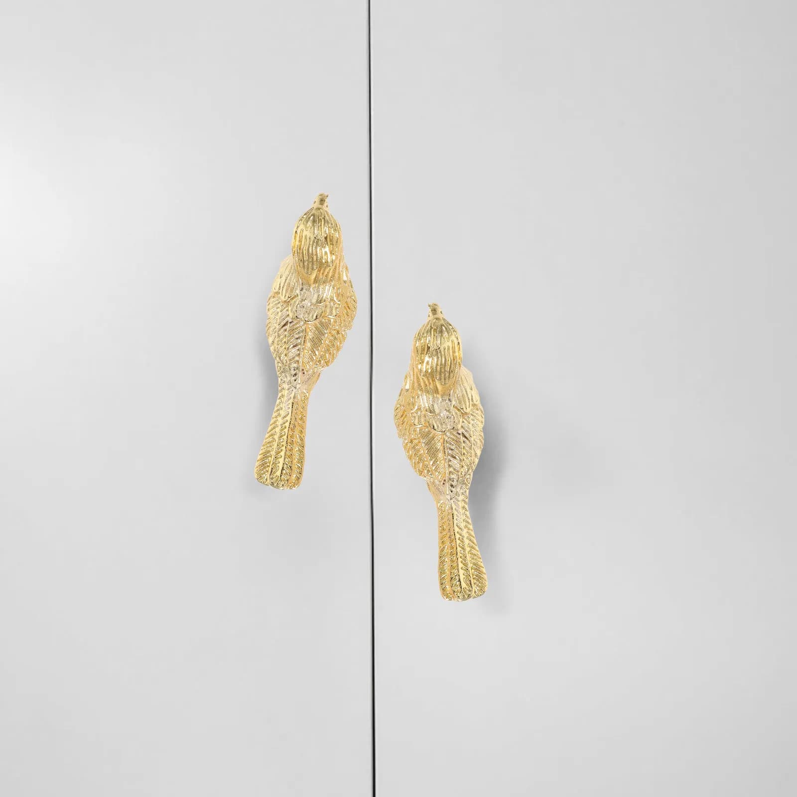 Maniglie per cassetti a forma di uccello in lega di zinco per armadi e cassettiere da cucina, finitura oro spazzolato, facili da installare, ferramenta moderna