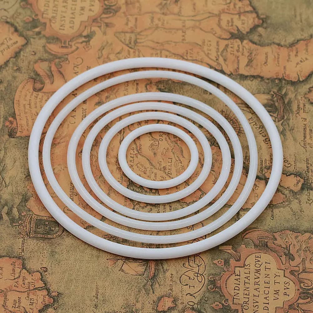 10Pcs Premium Plastic Dreamcatcher Rings for DIY Handmade Projects Wrap with Yarn Ribbon Lace Fabric Ideal for Mandala Wall