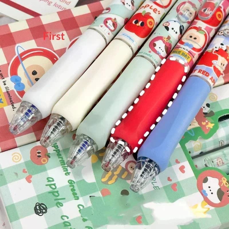 4 pezzi/set Kawaii Erasable Gel Pen 0,5 mm Inchiostro blu e nero Penne per scrittura liscia ad asciugatura rapida Cancelleria per ufficio scolastico