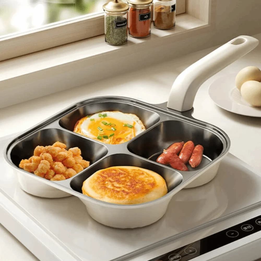 Padella per Omelette in Titanio con 3/4 Scomparti, Manico Ergonomico, Antiaderente, Resistente ai Graffi, Leggera, per Colazione