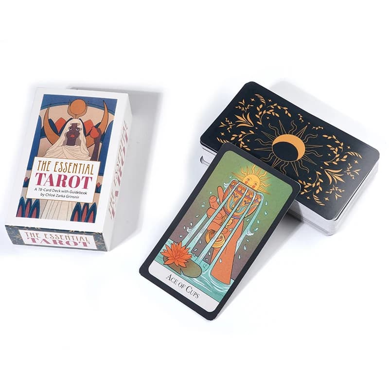 Le carte dei tarocchi essenziali per il gioco di predizione, feste e riunioni