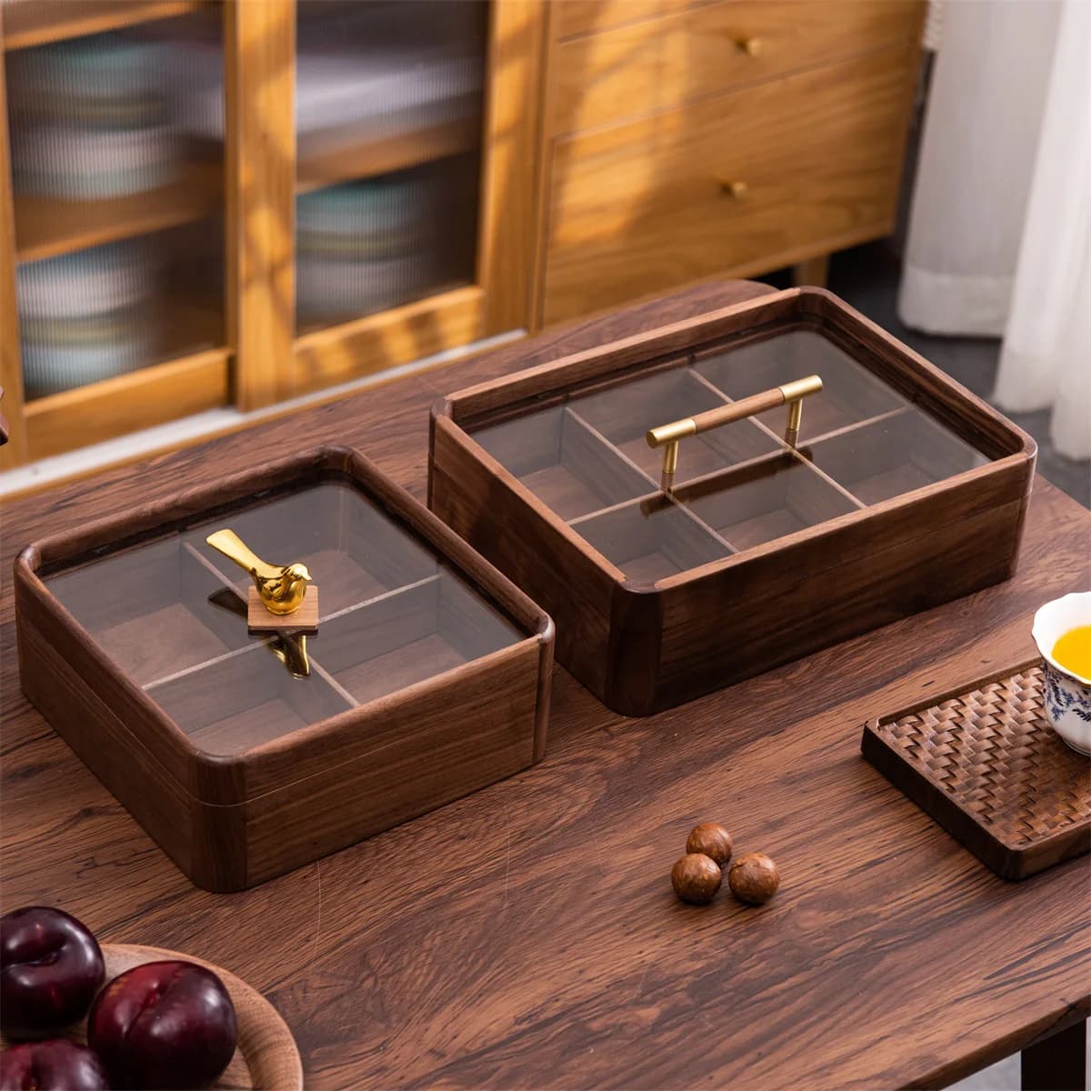 Luxurious Black Walnut Wood Box for Fruit Dry, Multi-Sparking Container for Living Room, Basket with Cover