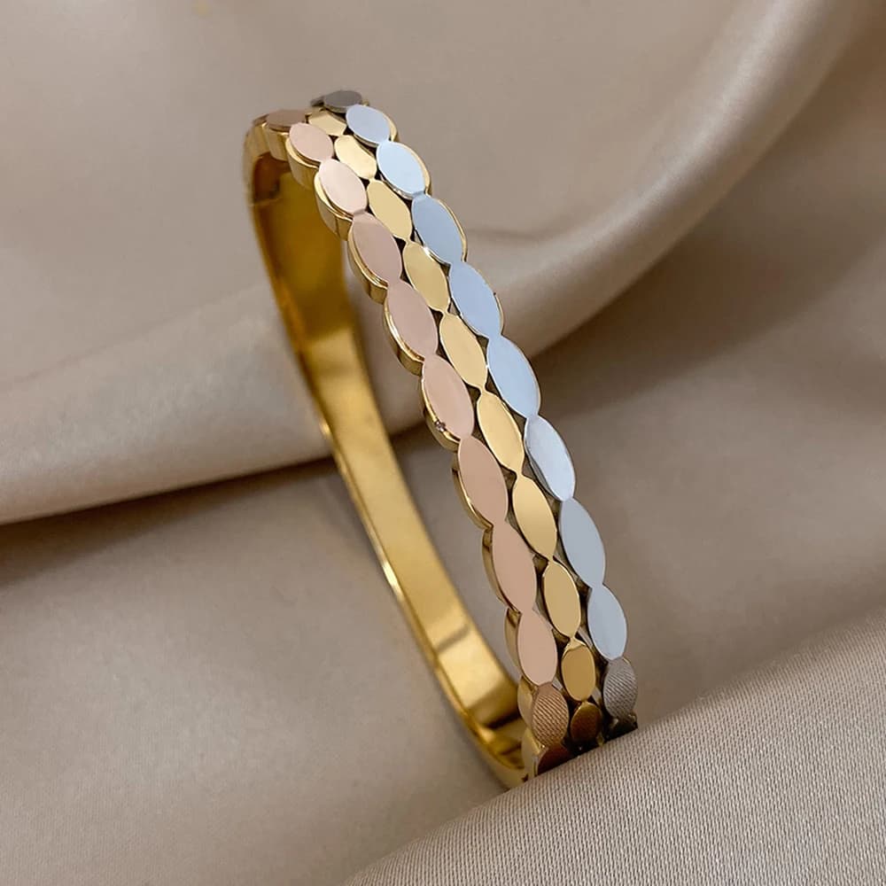 AENSOA 2023 Nuovo Ovale Fascino Geometrico Braccialetti In Acciaio Inox Braccialetti per Le Donne Design Unico Cavo di Colore Dell'oro Gioielli Da Polso