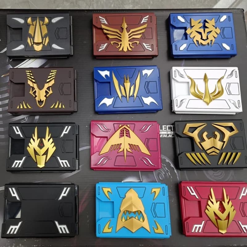 Bandai Autentico Kamen Rider Ryuki CSM Deluxe Card Deck Case Ryuga Oggetto da Collezione per Trasformazione per Collezione Anime Cosplay
