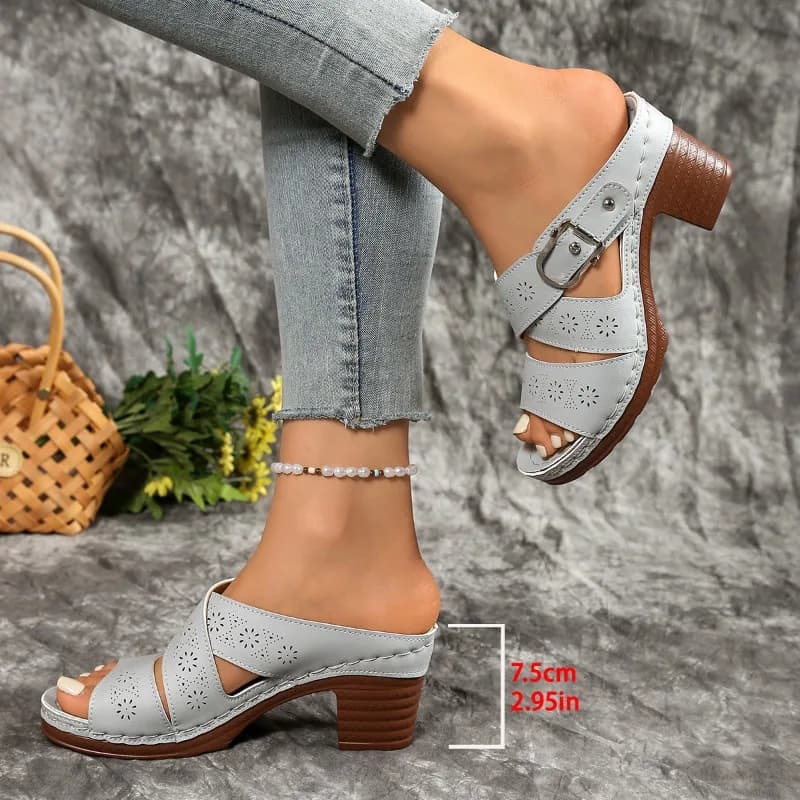 Sandali Estivi Donna con Zeppa, Ciabatte Casual Vintage con Plateau e Punta Aperta, Modello Roma Fashion Traforato, Nuove Ciabatte da Donna