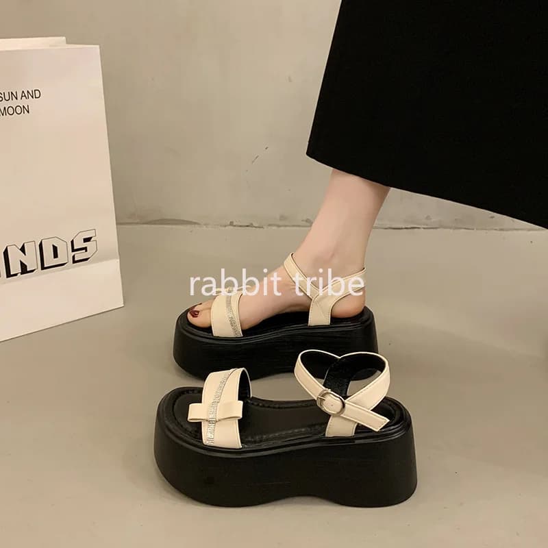 2026 New Fashion One-piece Buckle Women's Sandals with Front and Rear Straps Thick Soled Womens Shoes Wedge Heel Women's Sandals