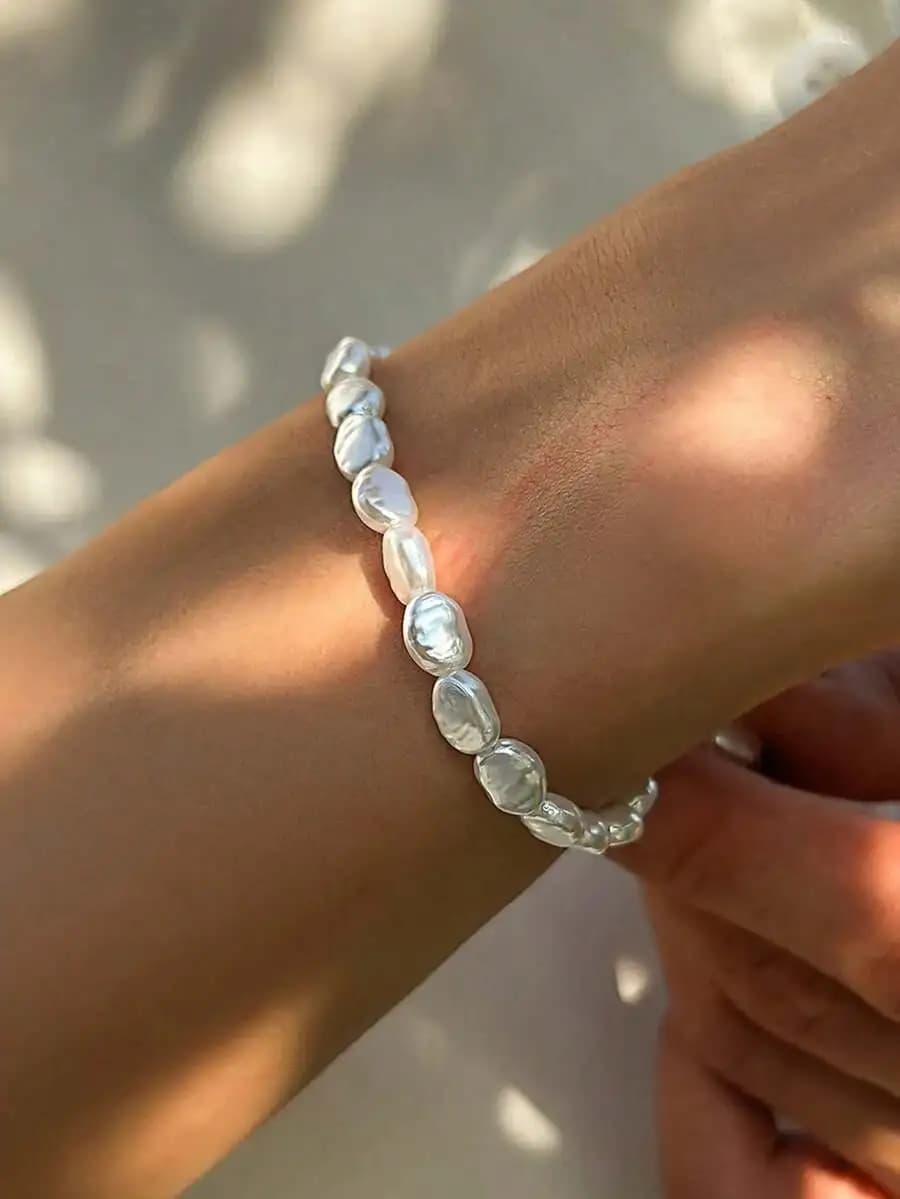 1pc Fashionable Minimalist Asymmetric Faux Pearl Bracelet For Women, Suitable For Banquet, Party, Date, Daily Wear, An Excellent