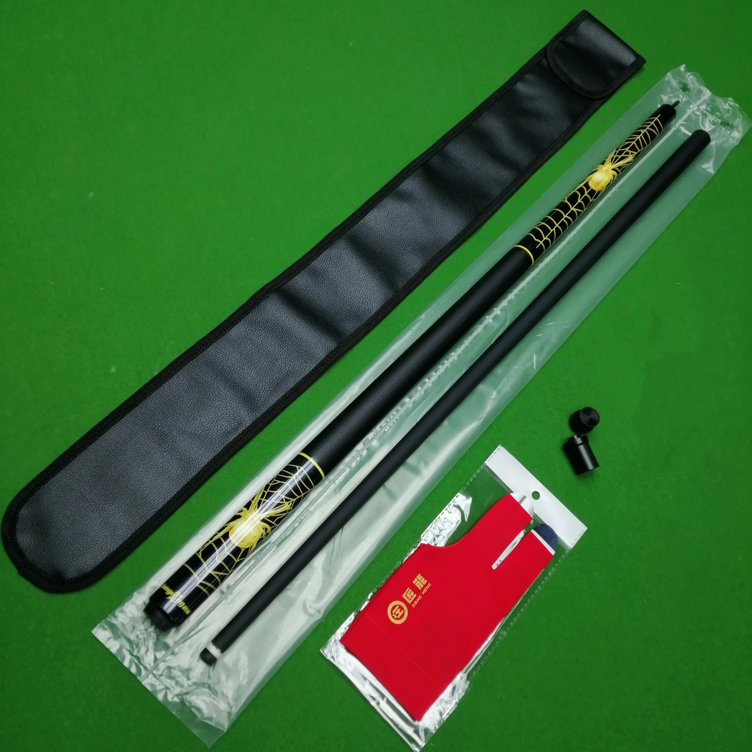 Stecca da Biliardo Professionale in Carbonio con Impugnatura in Pelle, Set Cool Spider in Quattro Pezzi, Perfetta come Regalo o per Uso Personale