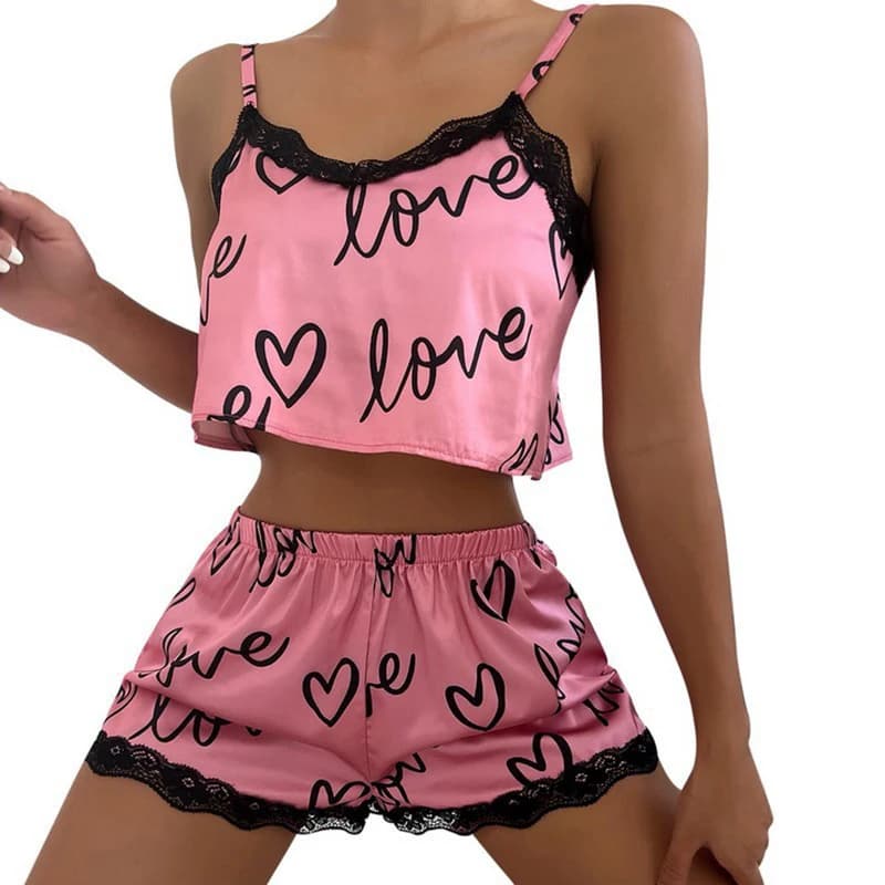Women's loungewear set in 2 pieces with Love & Heart print and lace finishes - Cute and comfortable, perfect as nightwear