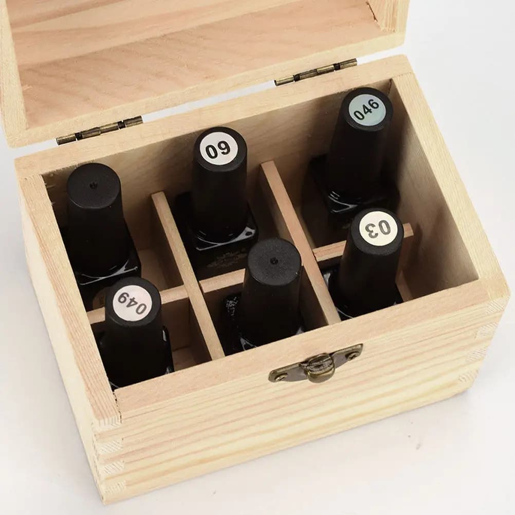 Set di 2 Scatole in Legno per Oli Essenziali, 6 Scomparti, Custodia Leggera e Rinforzata con Chiusura in Metallo per Organizzare Flaconi di Aromi, per Viaggi e Casa