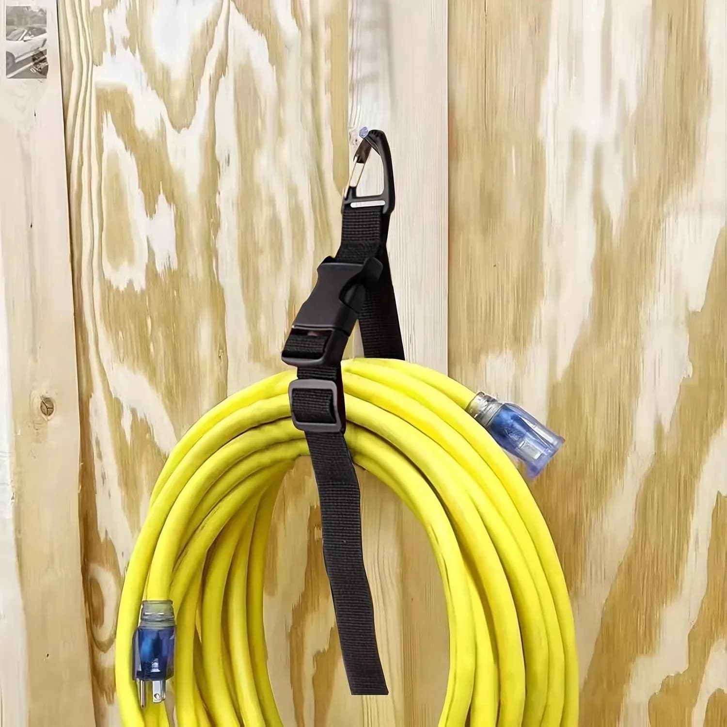 45 cm Adjustable Black Extension Cable Organizer with 3 Axis Buckle - Storage Belt Resistant for Workshops and Garage Organization