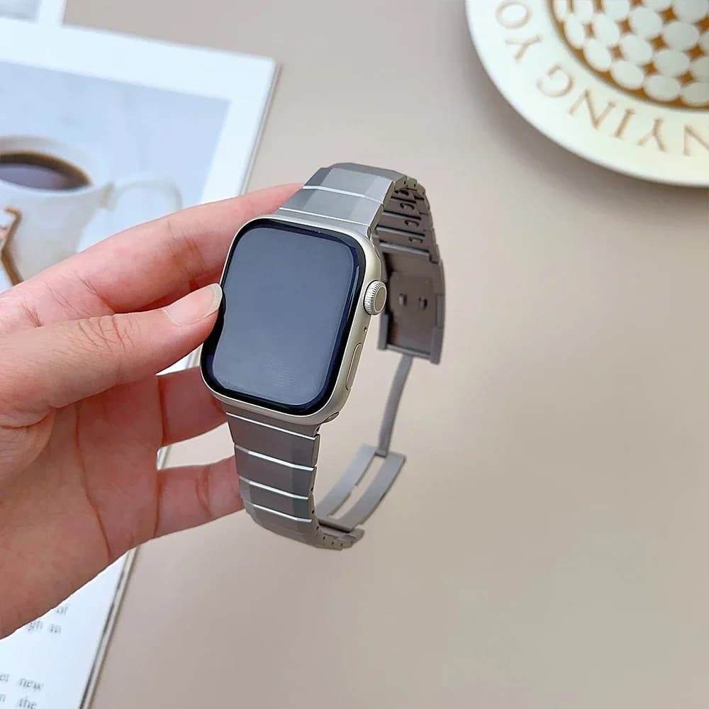 Cinturino in acciaio inossidabile per Apple Watch Serie 10 46mm 42mm Bracciale con cinturino in metallo iWatch 9 8 7 6 5 Ultra2 49mm 45mm 44mm 38 40 41mm